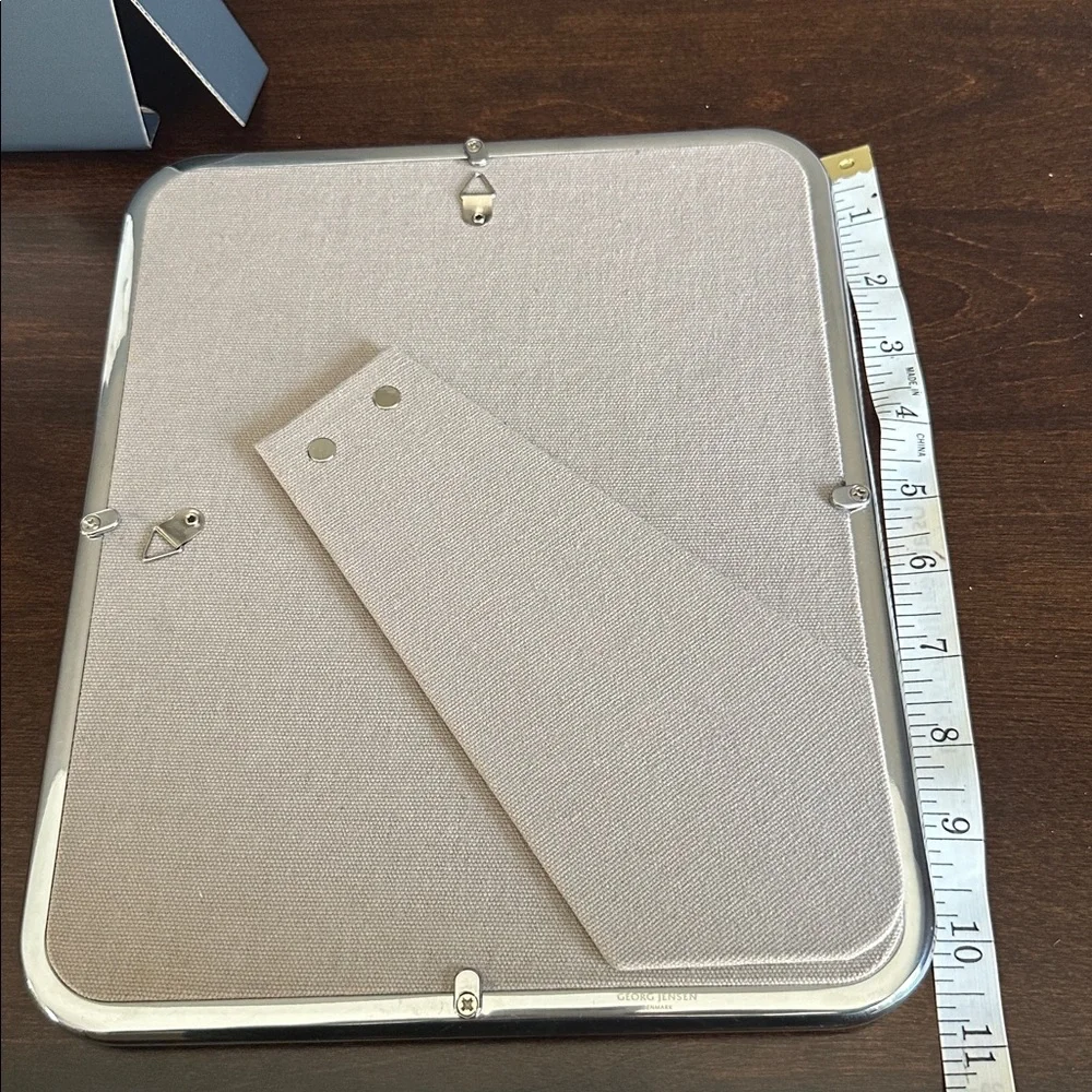 New in box Georg Jensen Polished Silver tableau mirror. Makes a beautiful gift - Picture 3 of 9
